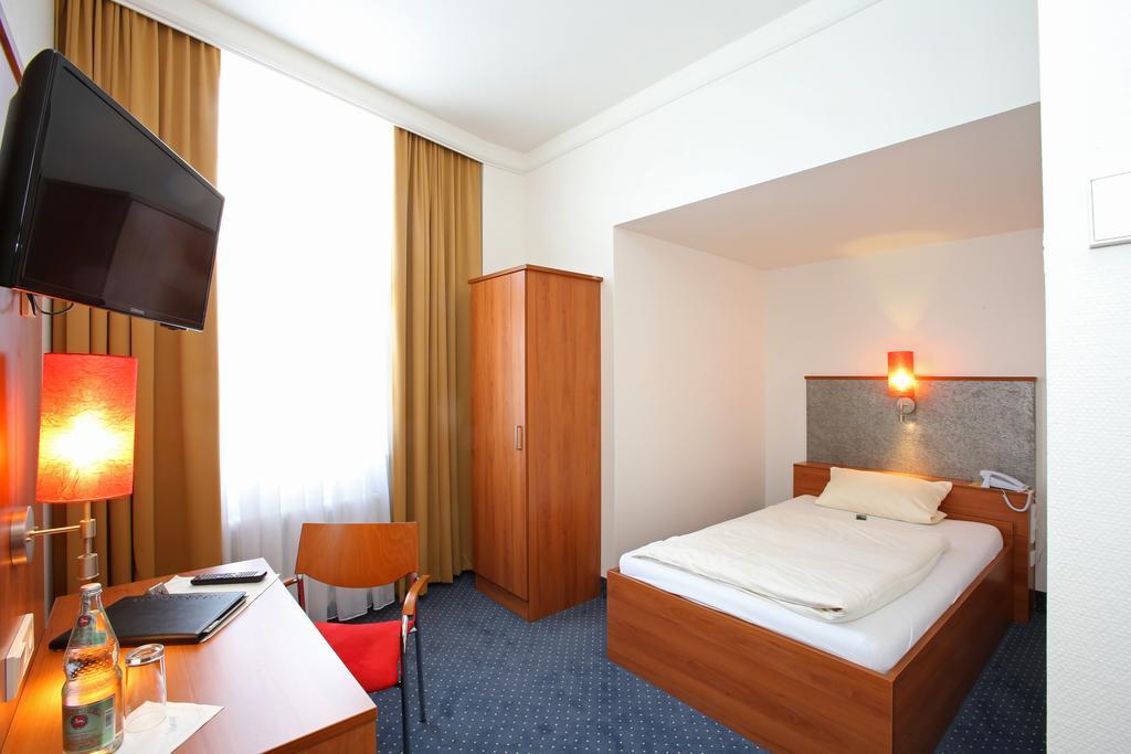 Hotel Martinshof Rottenburg am Neckar Zewnętrze zdjęcie